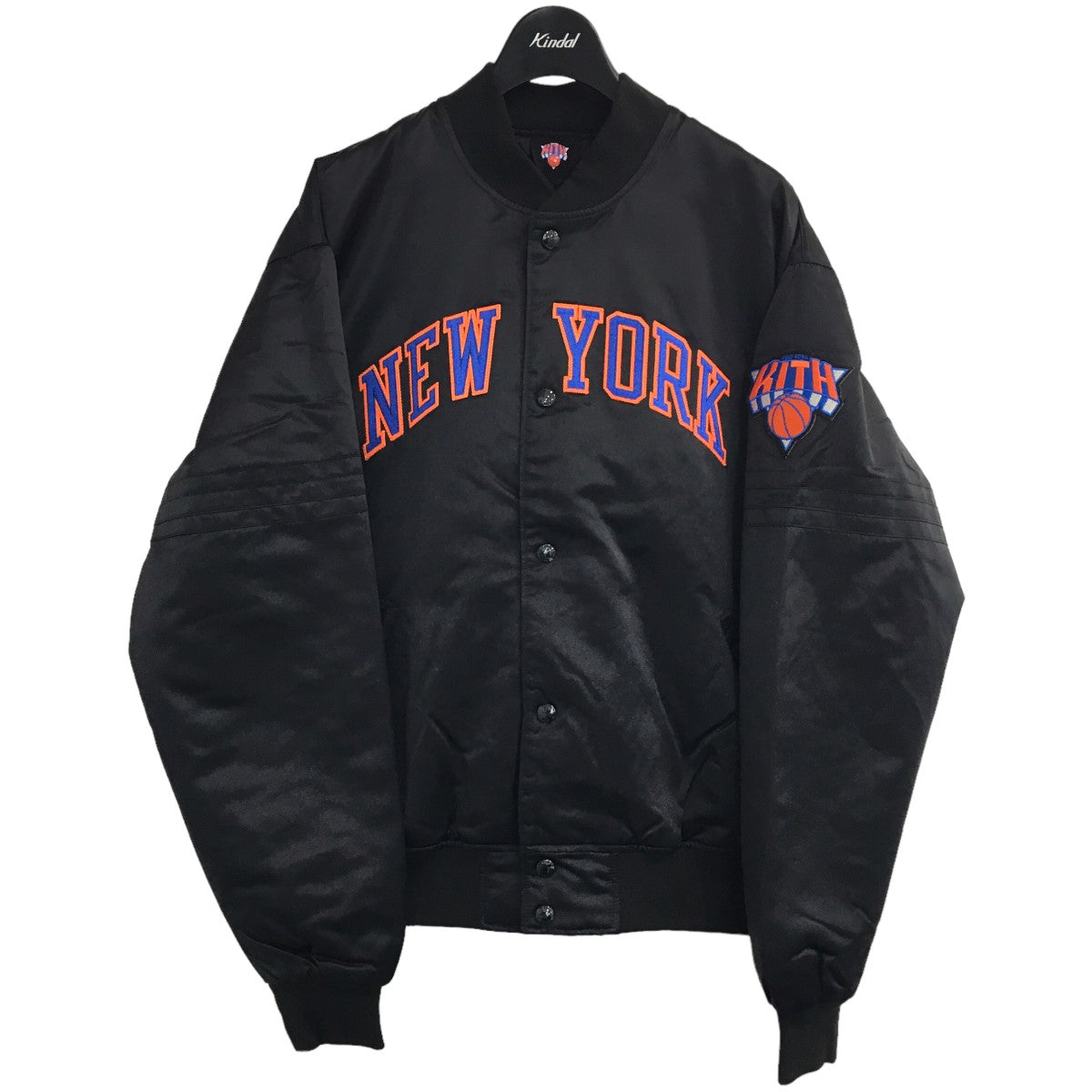 KITH(キス) 2022AW「New York Knicks Satin Bomber Jacket」サテンボンバー  22-011-060-0006-4-0 ブラック サイズ 15｜【公式】カインドオルオンライン ブランド古着・中古通販【kindal】
