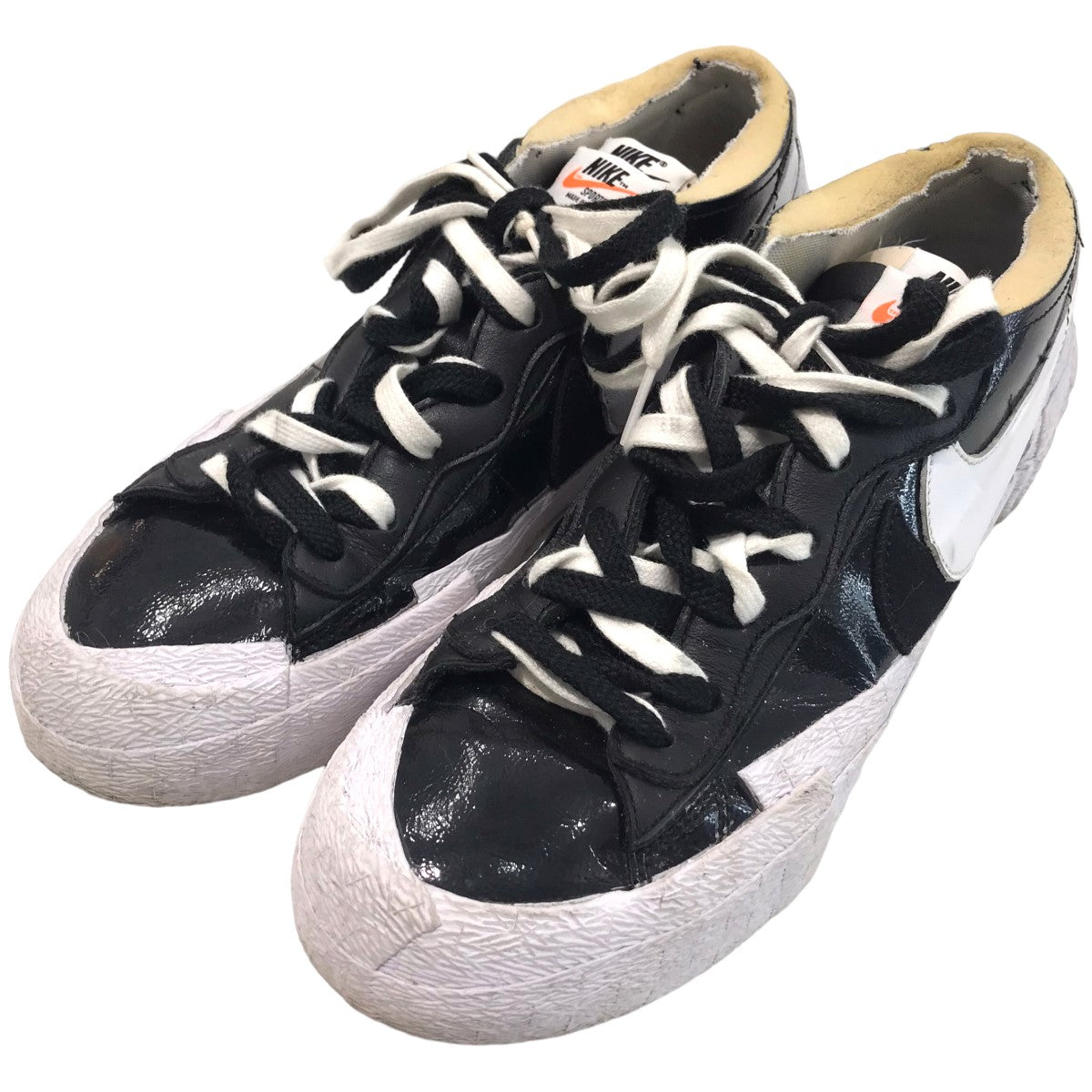 sacai×NIKE 「BLAZER LOW SACAI」ローカットスニーカーDM6443 001 DM6443 001 ブラック×ホワイト サイズ  26.5cm｜【公式】カインドオルオンライン ブランド古着・中古通販【kindal】