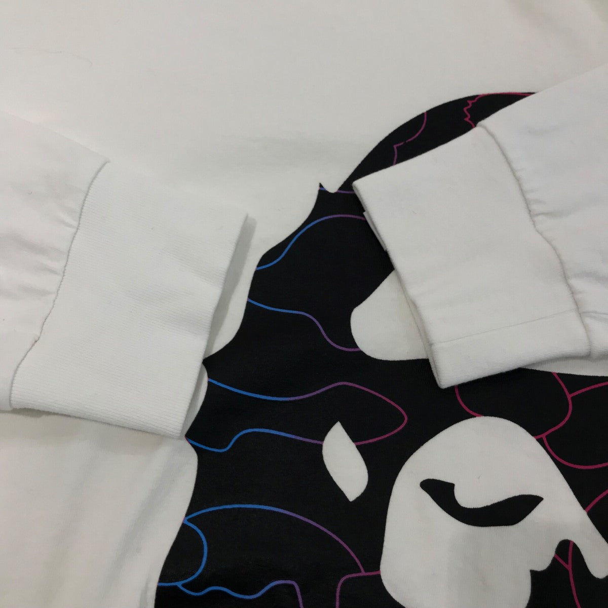 A BATHING APE ロングスリーブプリントTシャツ 古着・中古-4枚目のアイテム画像