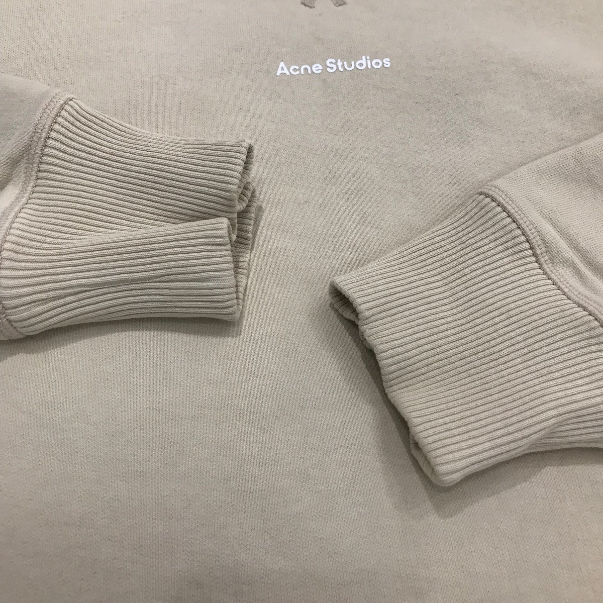 ACNE STUDIOS スタンプロゴスウェットシャツFN MN SWEA000342 古着・中古-4枚目のアイテム画像