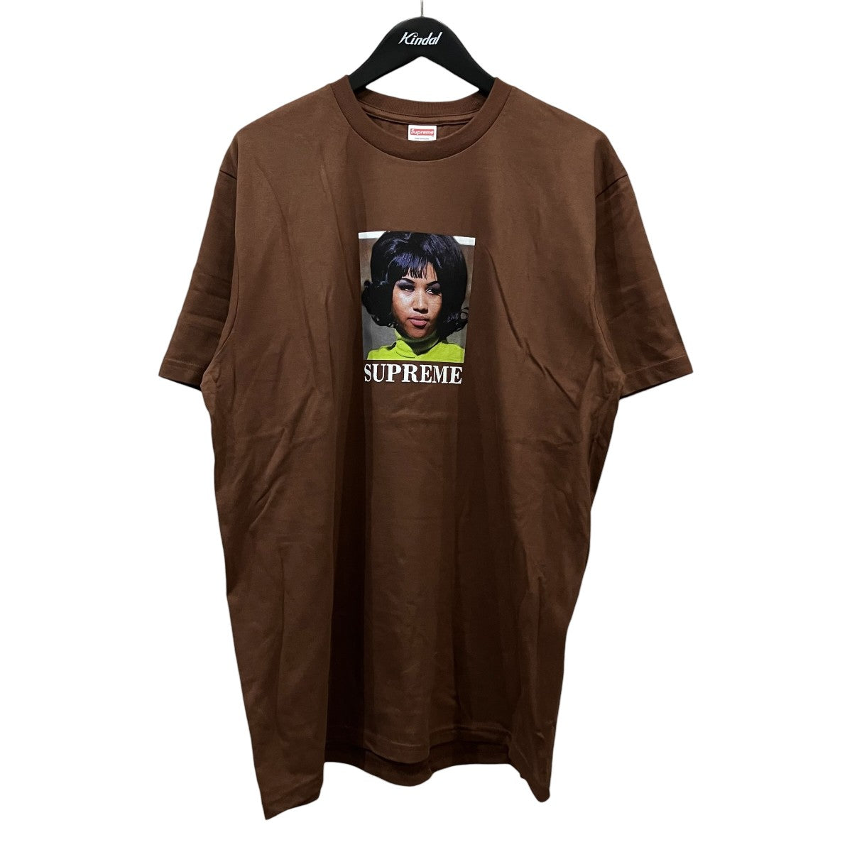Supreme(シュプリーム) 26SS「Aretha Tee」プリントTシャツ ブラウン