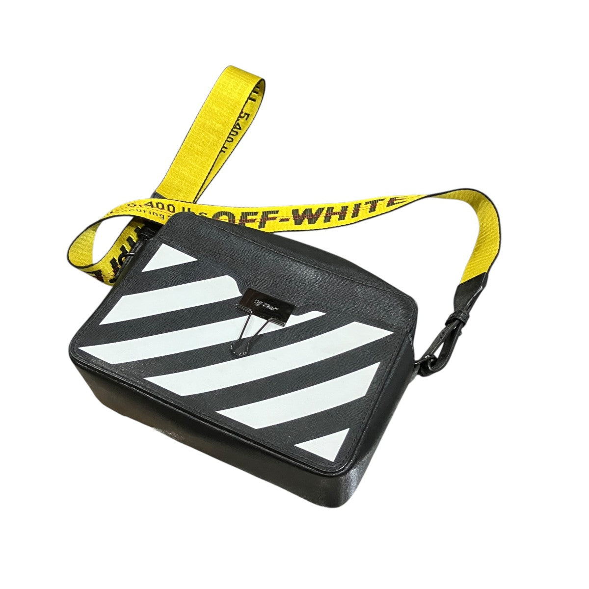 Off-White ショルダーバッグ ブラック OFFWHITE(オフホワイト) ショルダーバッグ ブラック｜【公式】カインド