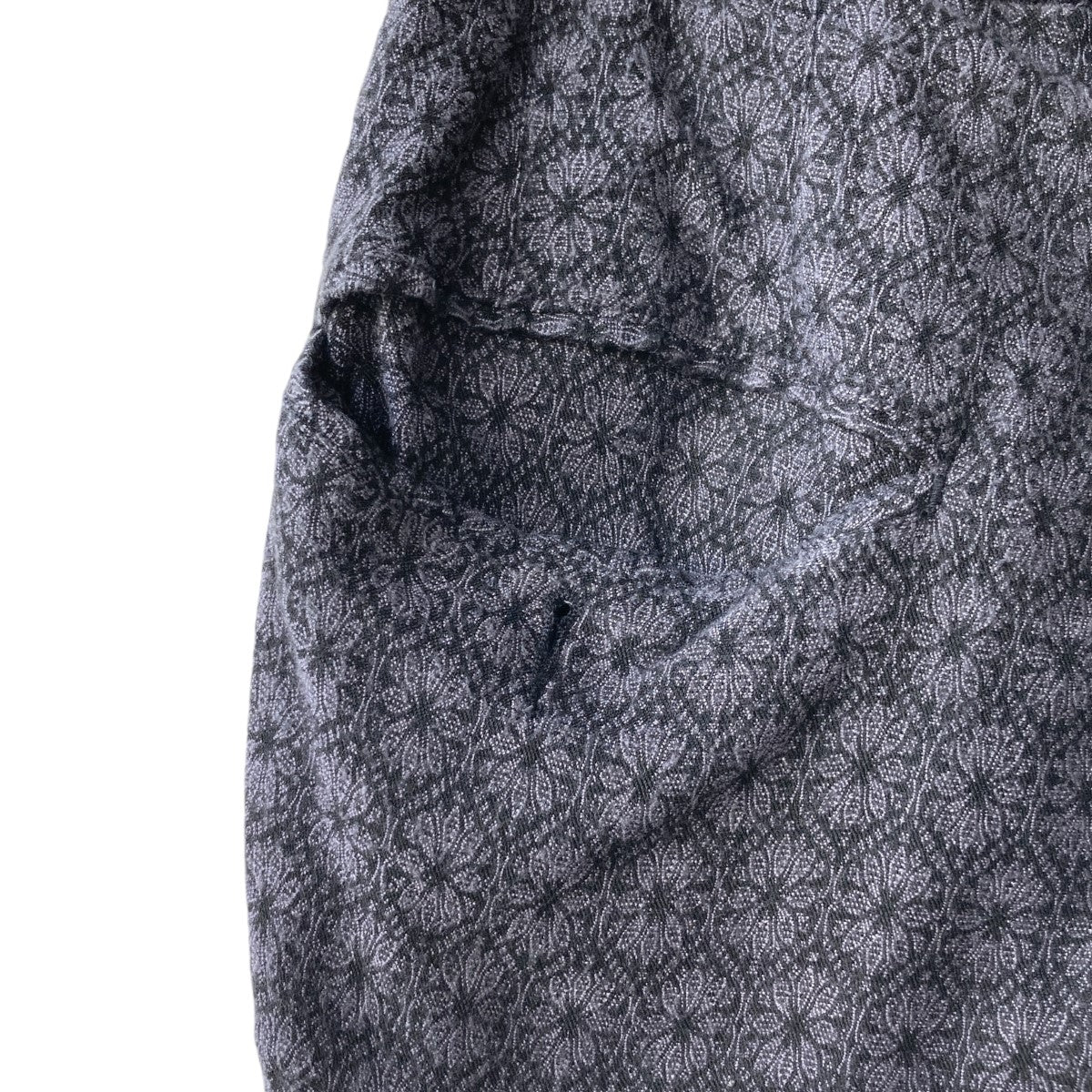 スーパーノヴァのEX.Straight Utility trouser 総柄 イージーパンツです。 supernova. ボトムス 古着・中古アイテム