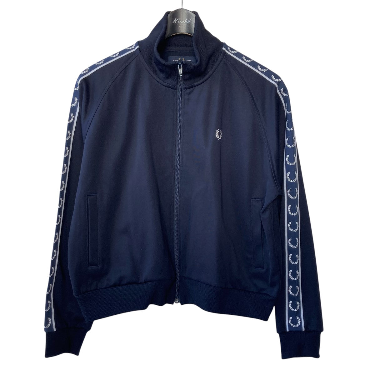 FRED PERRY(フレッドペリー) トラックジャケット ネイビー サイズ 10｜【公式】カインドオルオンライン  ブランド古着・中古通販【kindal】