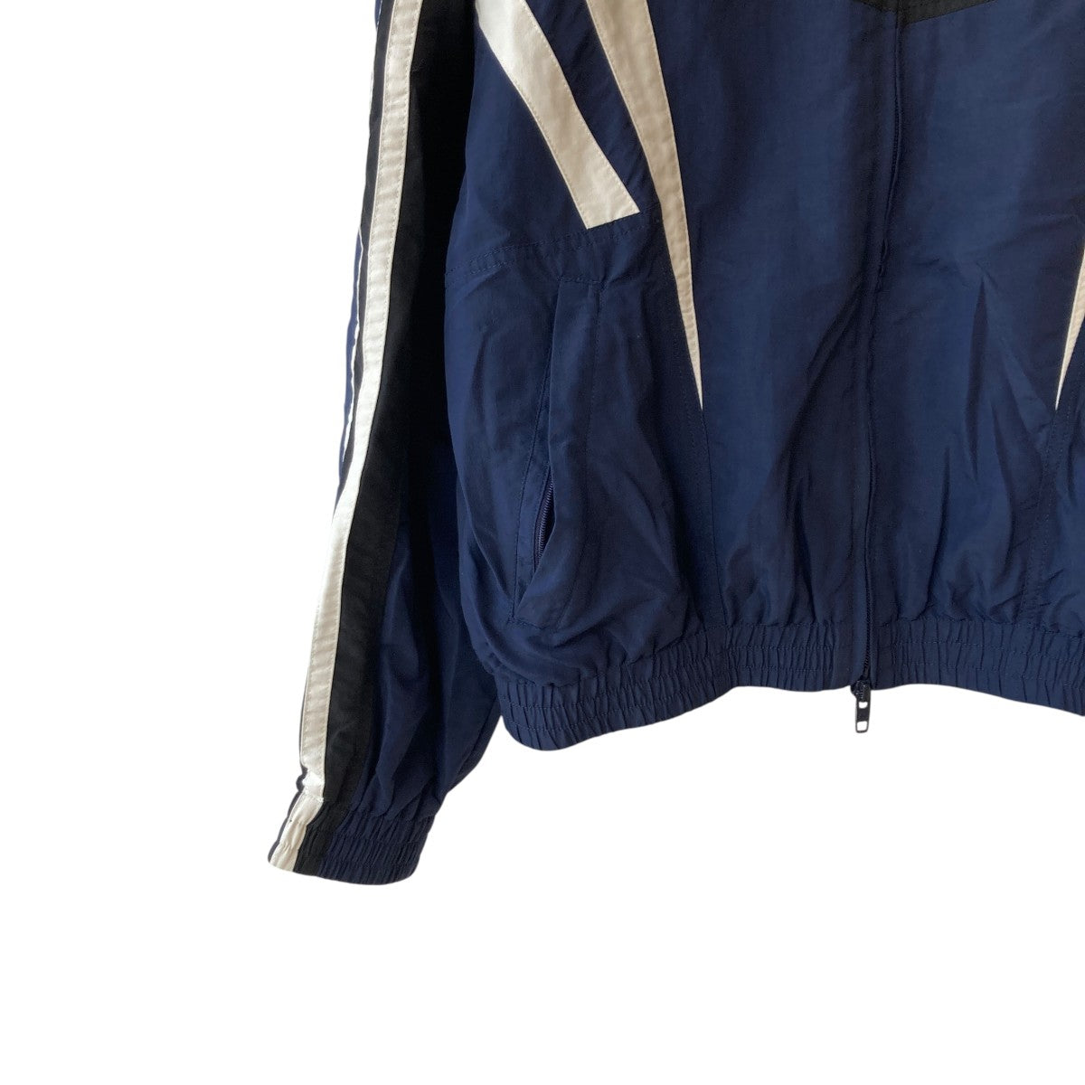 BALENCIAGA 22SSSPORTY B REGULAR TRACKSUITトラックジャケット681438 古着・中古-4枚目のアイテム画像