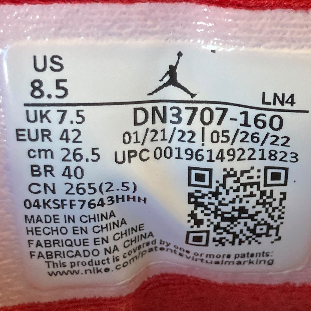 Air Jordan 3 Retro OG Fire Red 2022スニーカーDN3707-160
