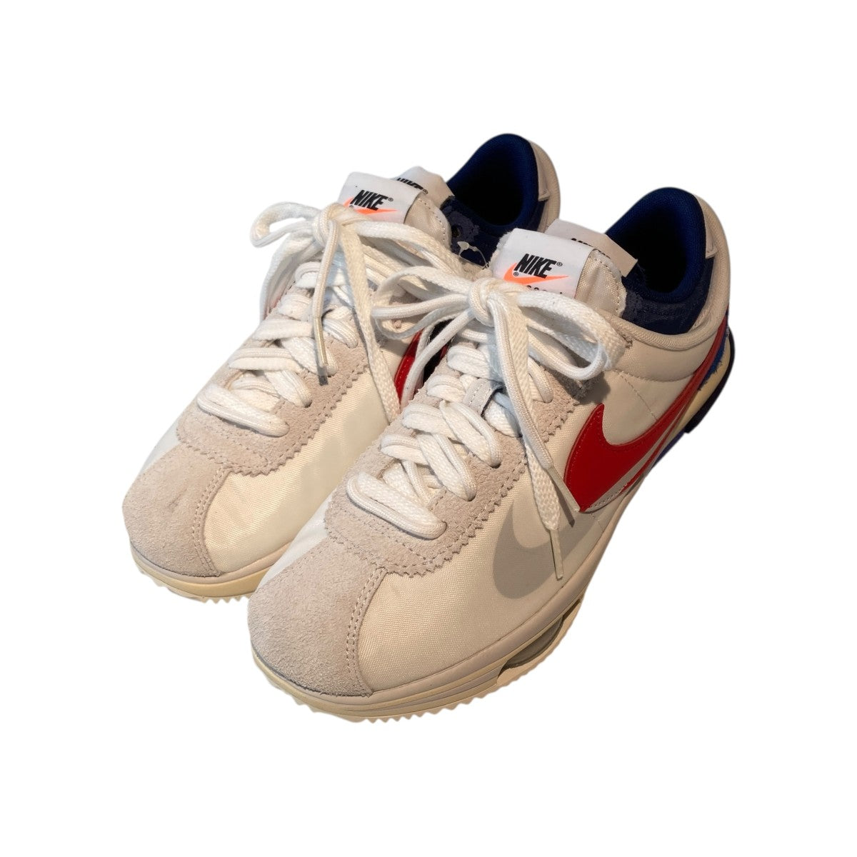 sacai Zoom Cortez White and University RedスニーカーDQ0581-100