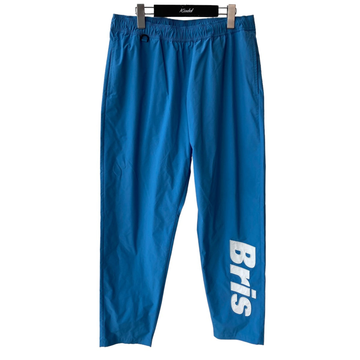 F．C．R．B．(エフシーアールビー) LOGO APPLIQUE TRAINING PANTSFCRB-220052 FCRB-220052  スカイブルー サイズ L｜【公式】カインドオルオンライン ブランド古着・中古通販【kindal】