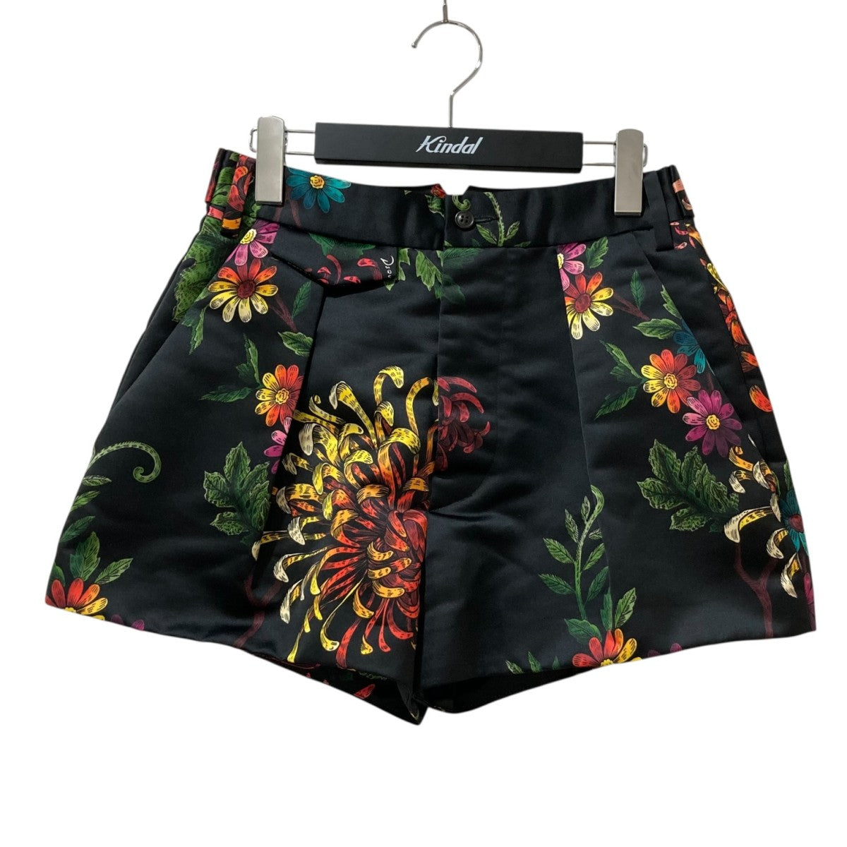 DSQUARED2 ブラックショートパンツ 52 DSQUARED2 ブラック ショートパンツ - メルカリ