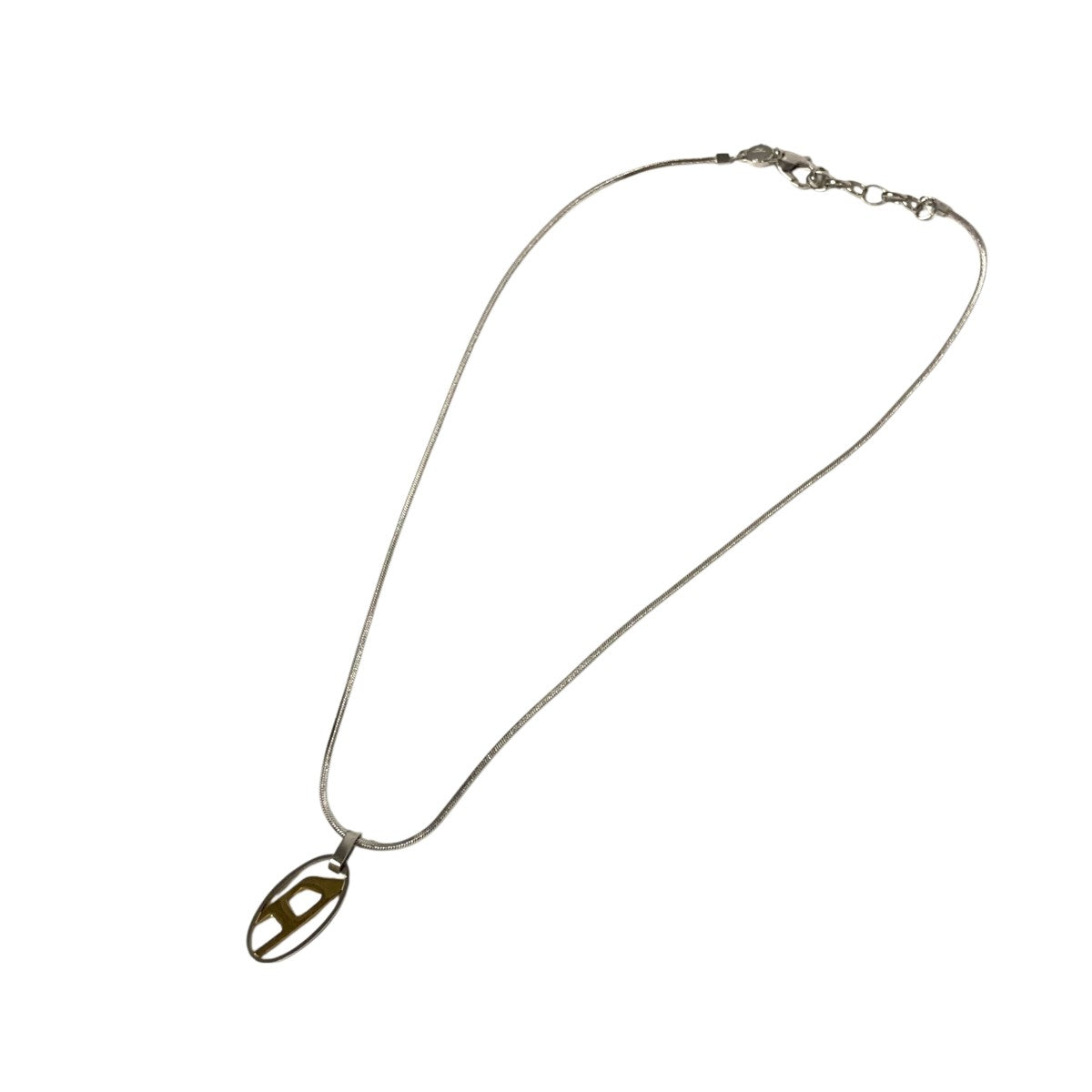 【値下げ中!】DIESEL ロゴネックレス シルバー Diesel ロゴペンダント ネックレス | シルバートーン | FARFETCH JP