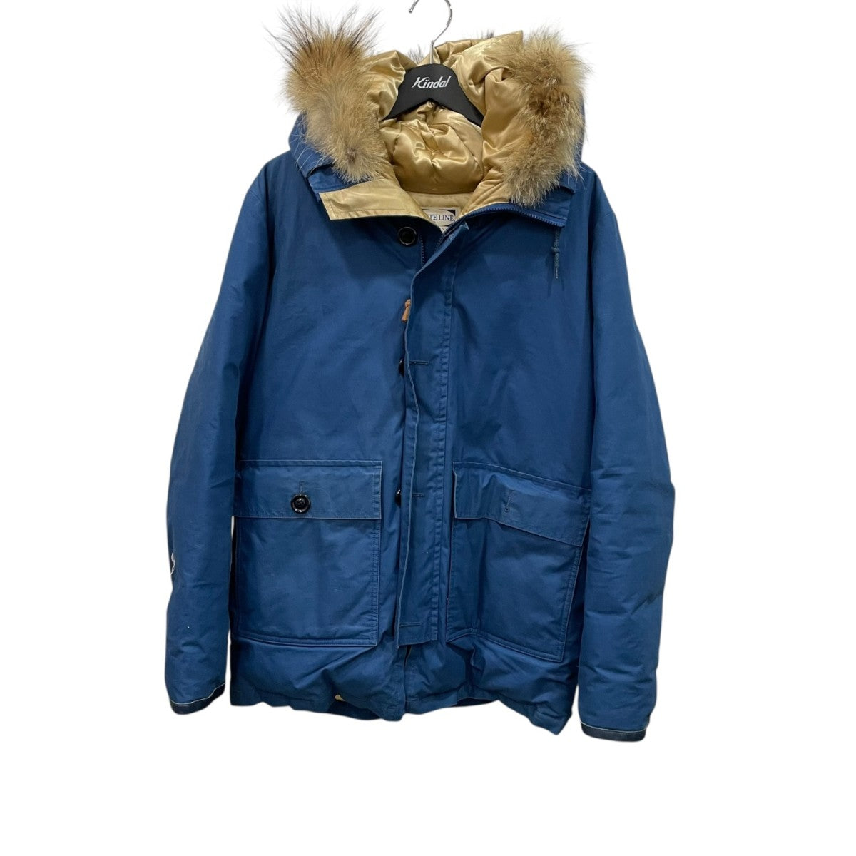 ダウンジャケット