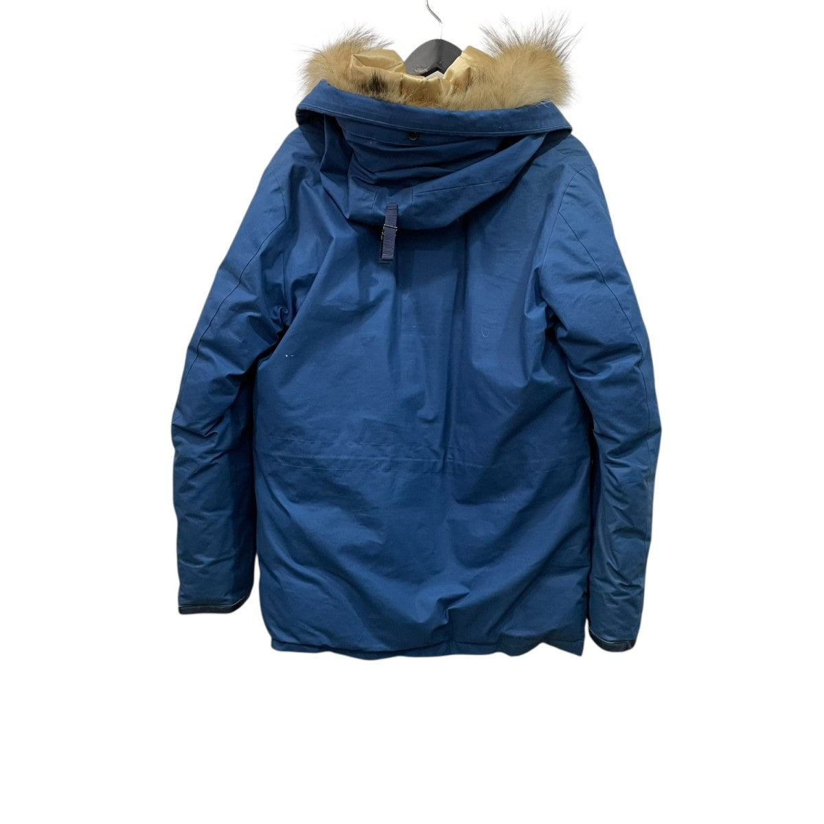 ダウンジャケット