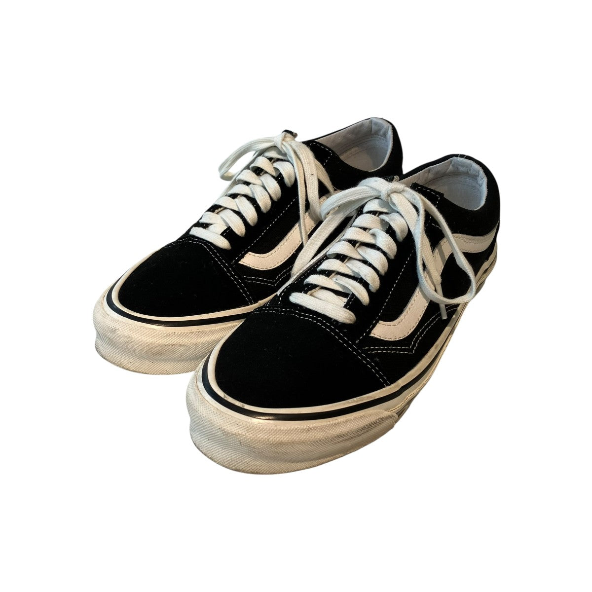 Old Skool LXローカットスニーカーVN0A4P3X60E