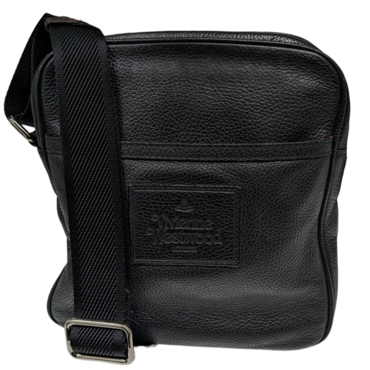 セール中　Vivienne Westwood ブラックショルダーバッグ Vivienne Westwood Linda ショルダーバッグ | ブラック