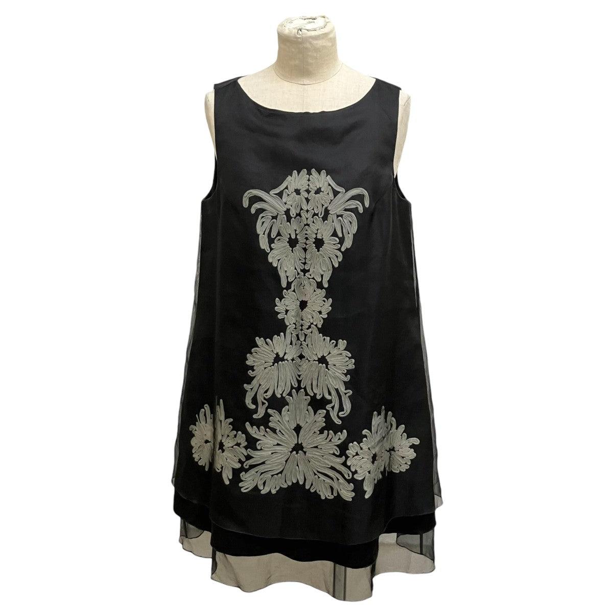 ヴィヴィアンタム VIVIENNE TAM 黒色　豪華刺繍　シースルー　ノースリーブワンピース　フォーマルドレス　サイズ0 VIVIENNE TAM(ヴィヴィアンタム) ノースリーブワンピース015-142237