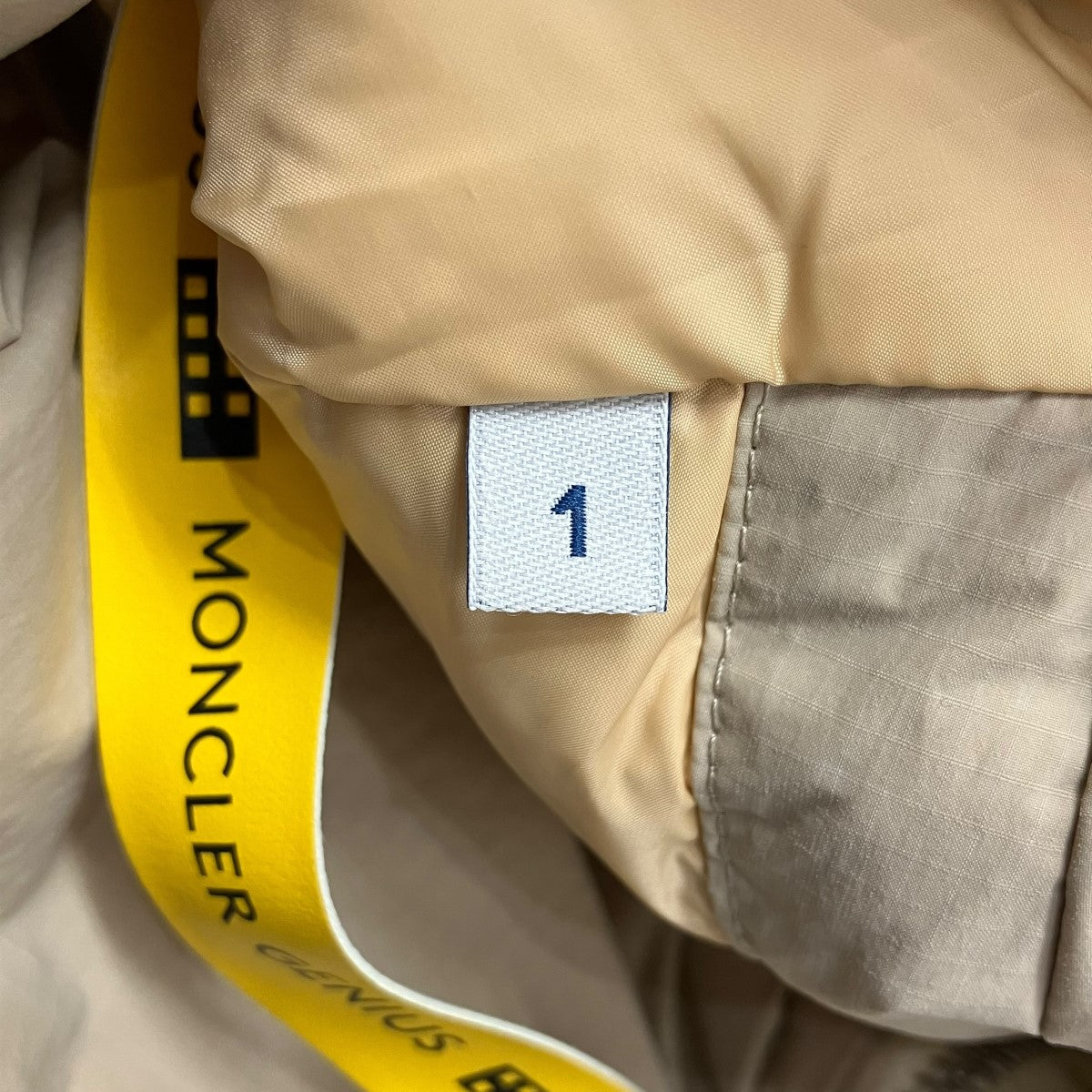 MONCLER GENIUS INDREダウンベスト 古着・中古-6枚目のアイテム画像