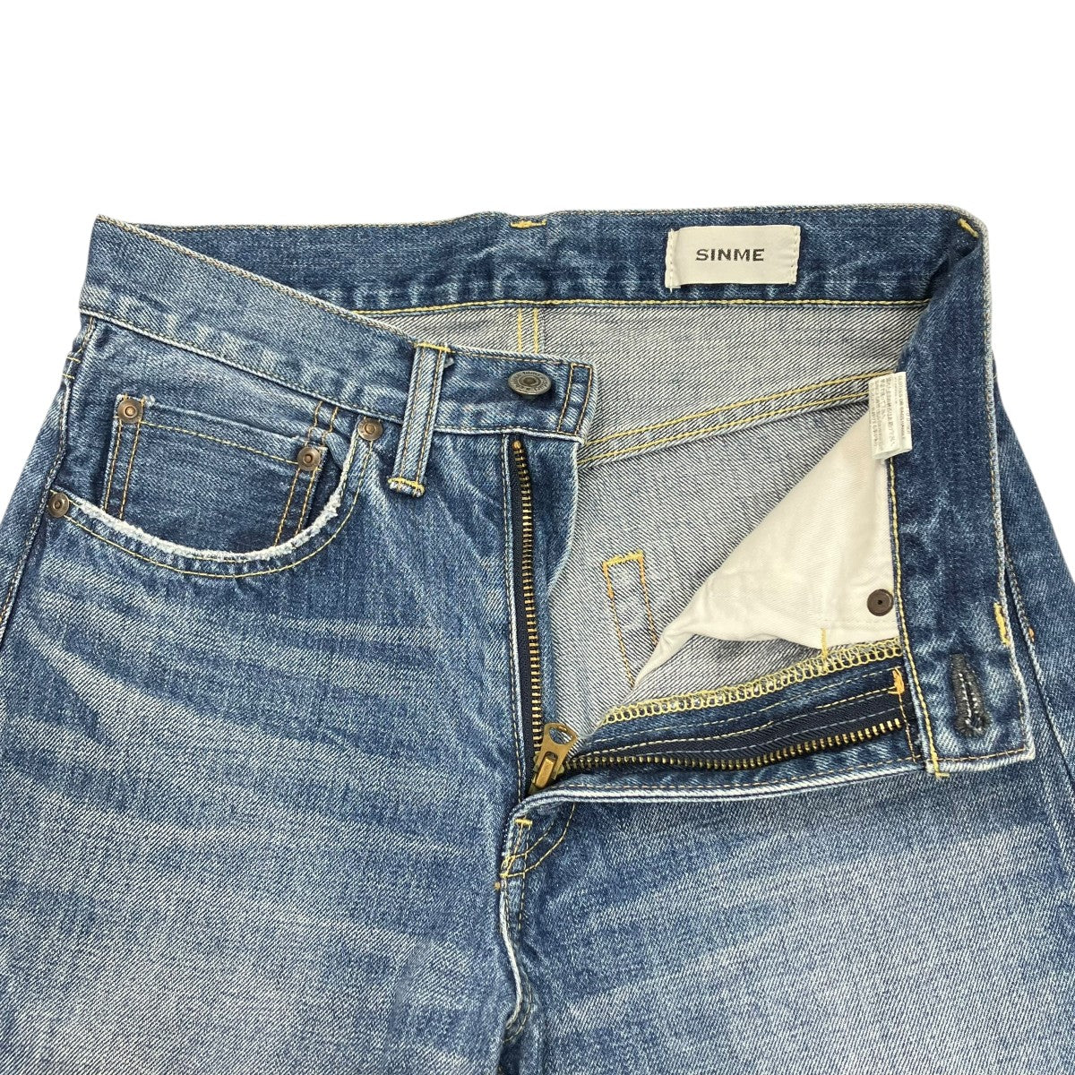 デニムパンツ