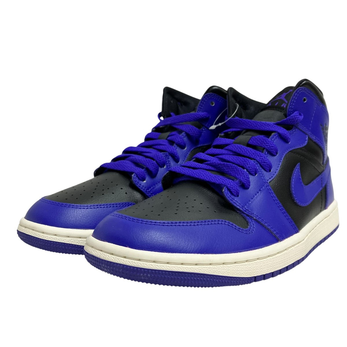 NIKE(ナイキ) エアジョーダン1 MIDハイカットスニーカーBQ6472