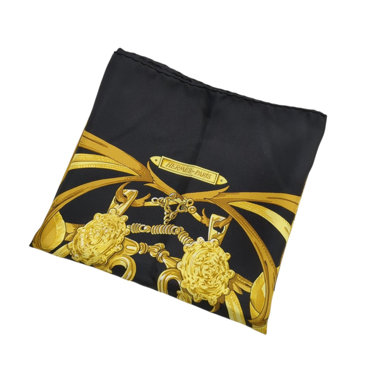HERMES(エルメス) LE MORS A LA CONETABLEスカーフ ブラック×ゴールド