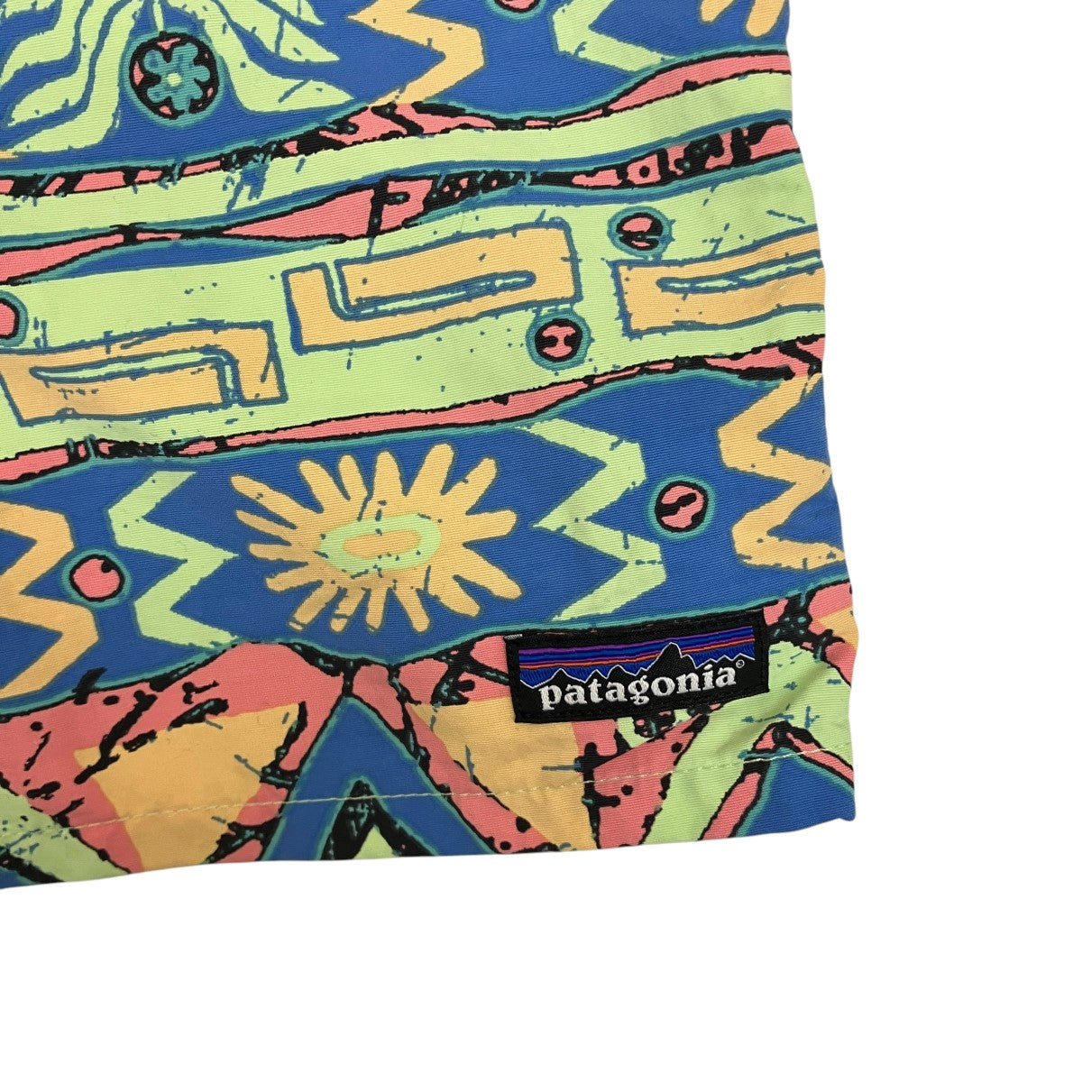 Patagonia ウィメンズ・バギーズ・ロング総柄ショートパンツ 古着・中古-4枚目のアイテム画像