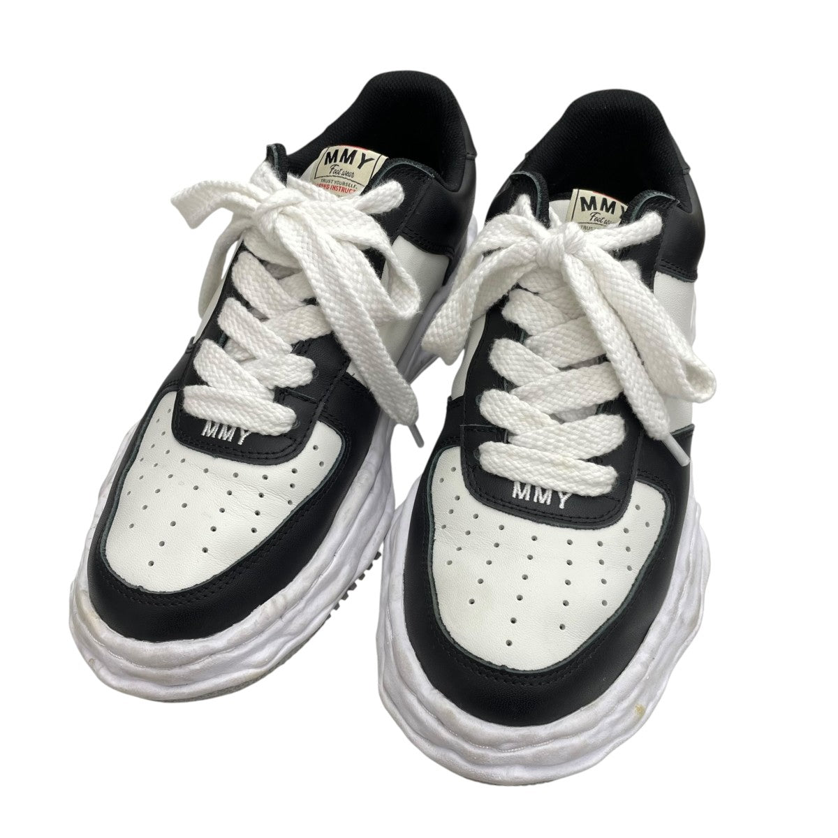 スニーカーa08fw706