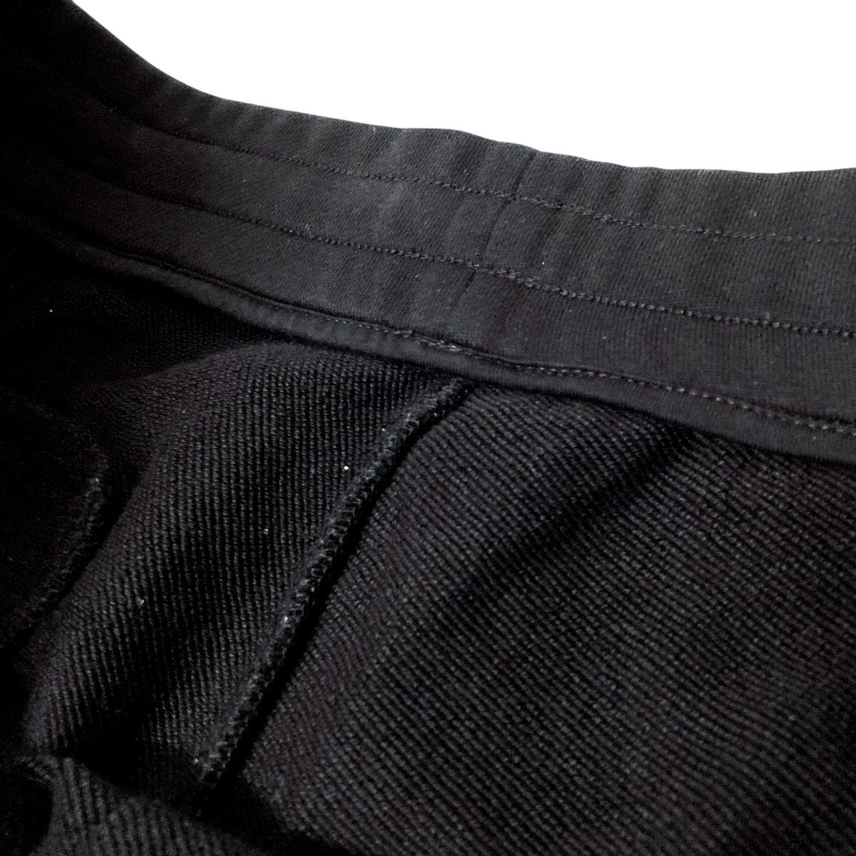 MONCLER PANTALONEスウェットパンツF10918H70200 古着・中古-4枚目のアイテム画像