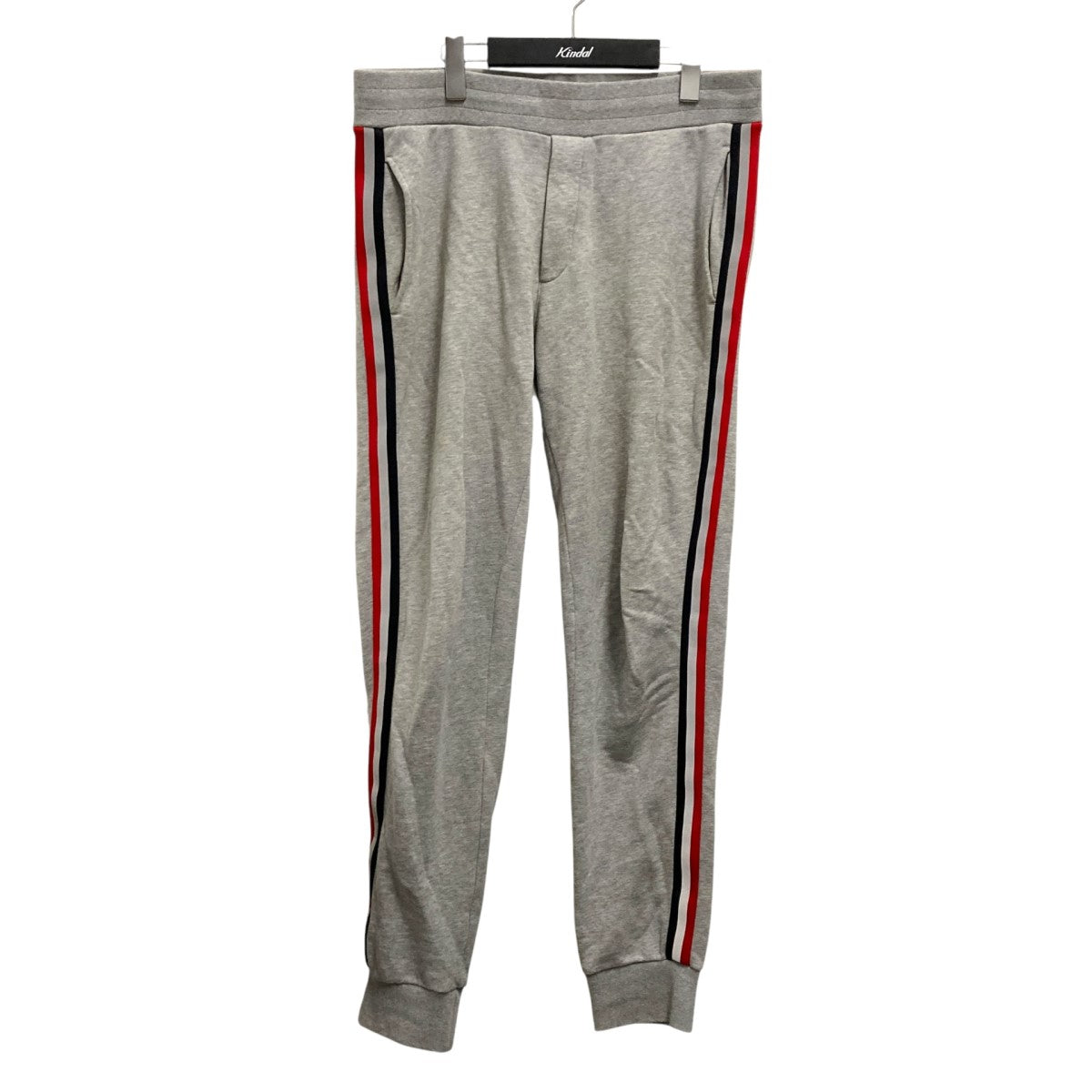 MONCLER PANTALONEスウェットパンツF20918H71700 古着・中古-1枚目のアイテム画像