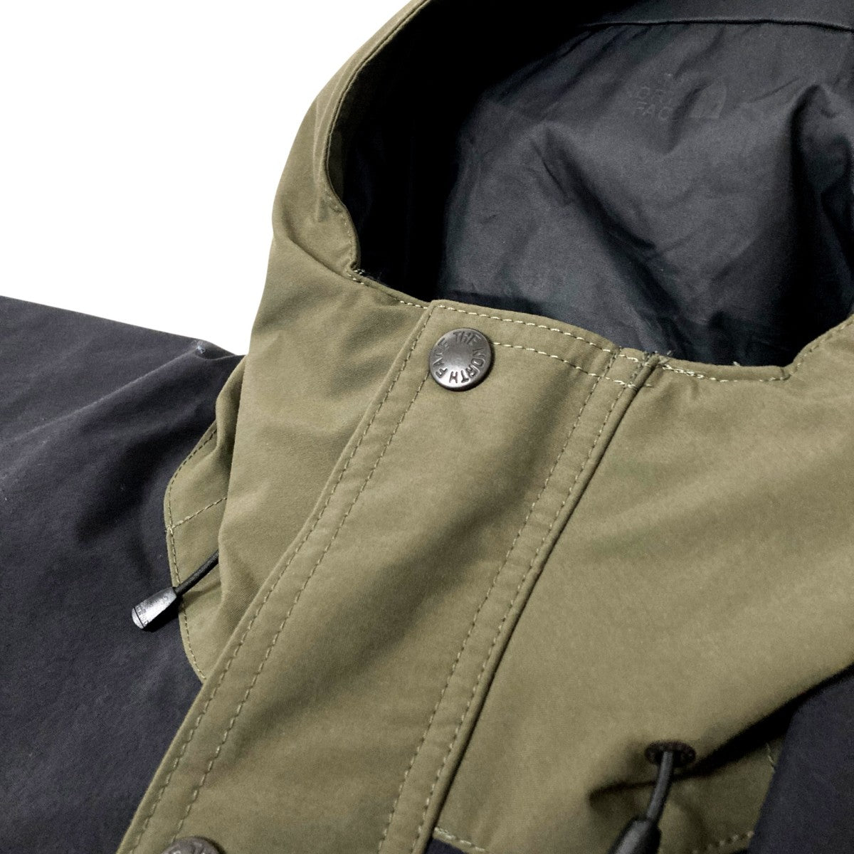 Mountain Light JacketマウンテンパーカーNP62236