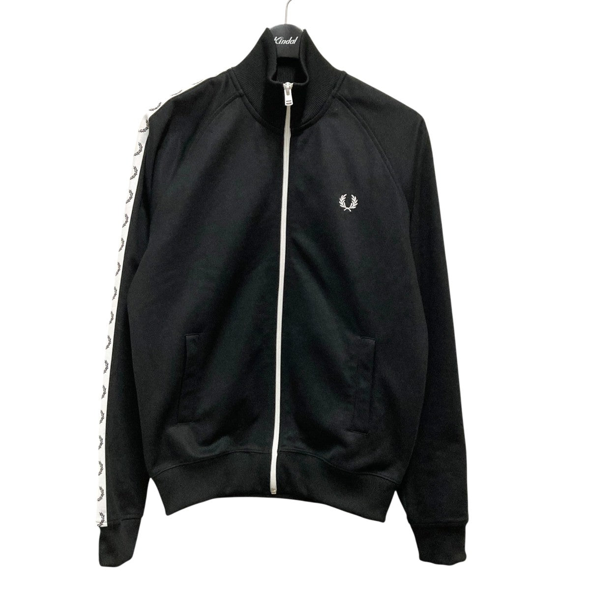 FRED PERRY(フレッドペリー) トラックジャケットWC1X 0AA WC1X 0AA