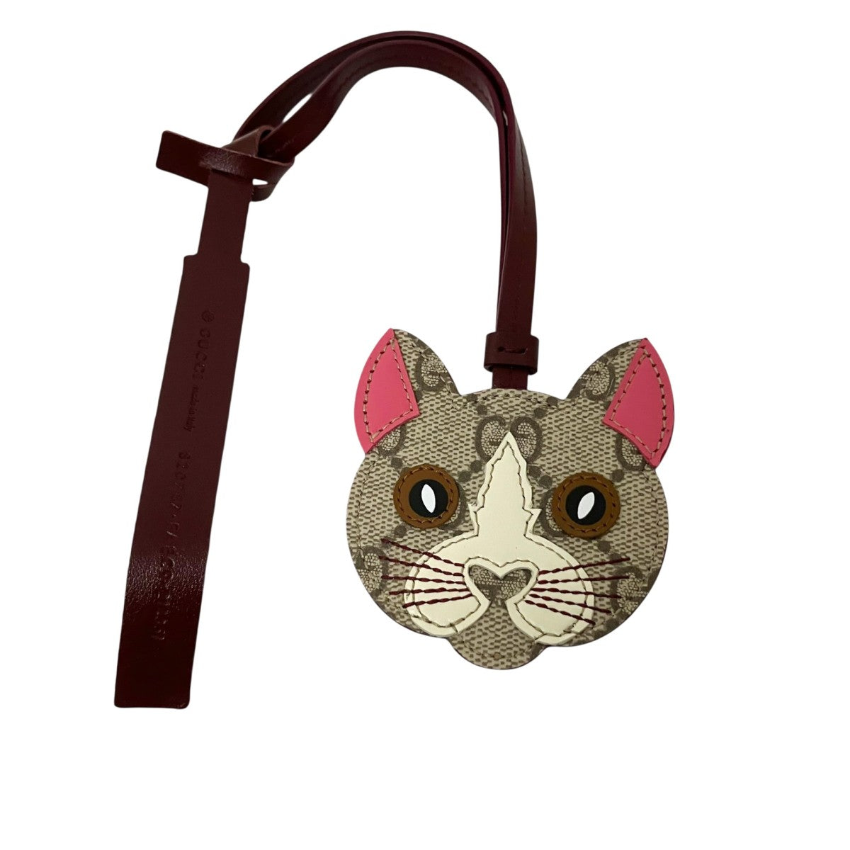 GUCCI(グッチ) キャットシェイプチャームGGスプリームストラップ820787 