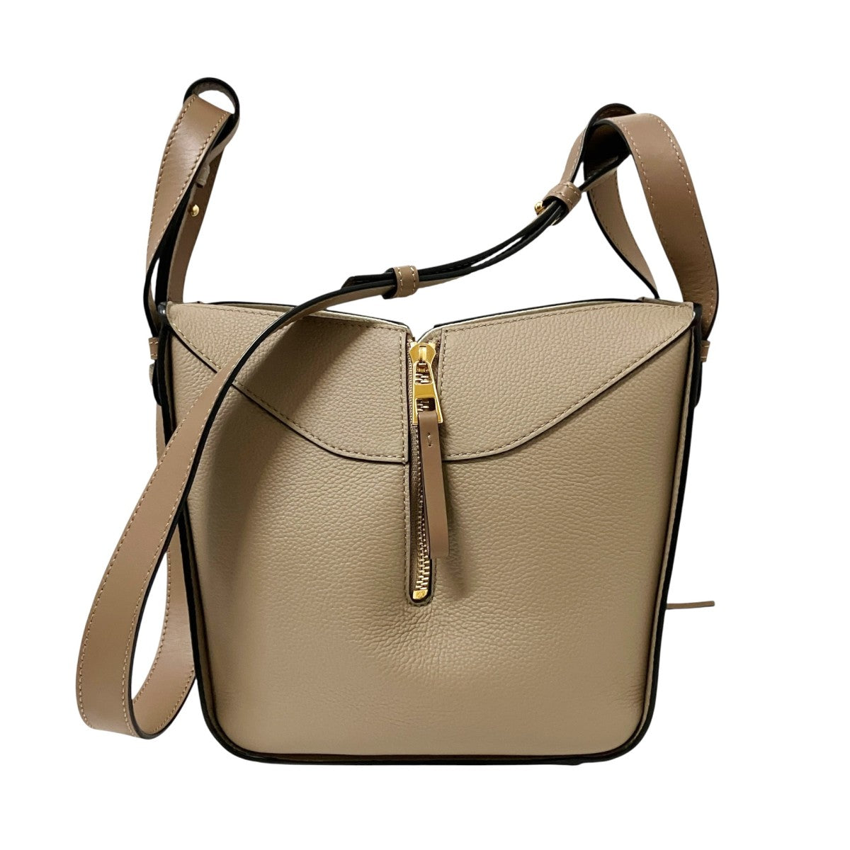 LOEWE(ロエベ) コンパクト ハンモックバッグショルダーバッグ 872432 