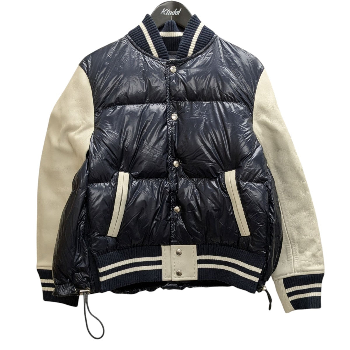 定価約24万【SACAI/サカイ】2ndタイプスエードジャケット sacaiからスタッズが施されたレザージャケット2型を2店舗限定で