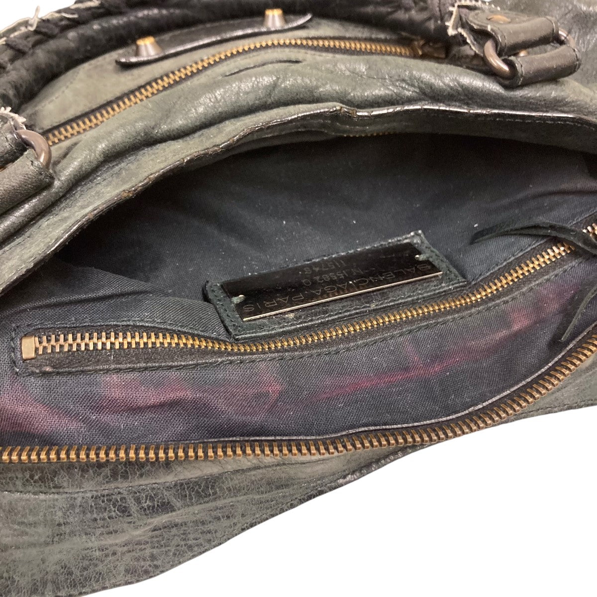 バレンシアガのThe City ハンドバッグ 115748です。 BALENCIAGA 古着・中古 バッグ アイテム