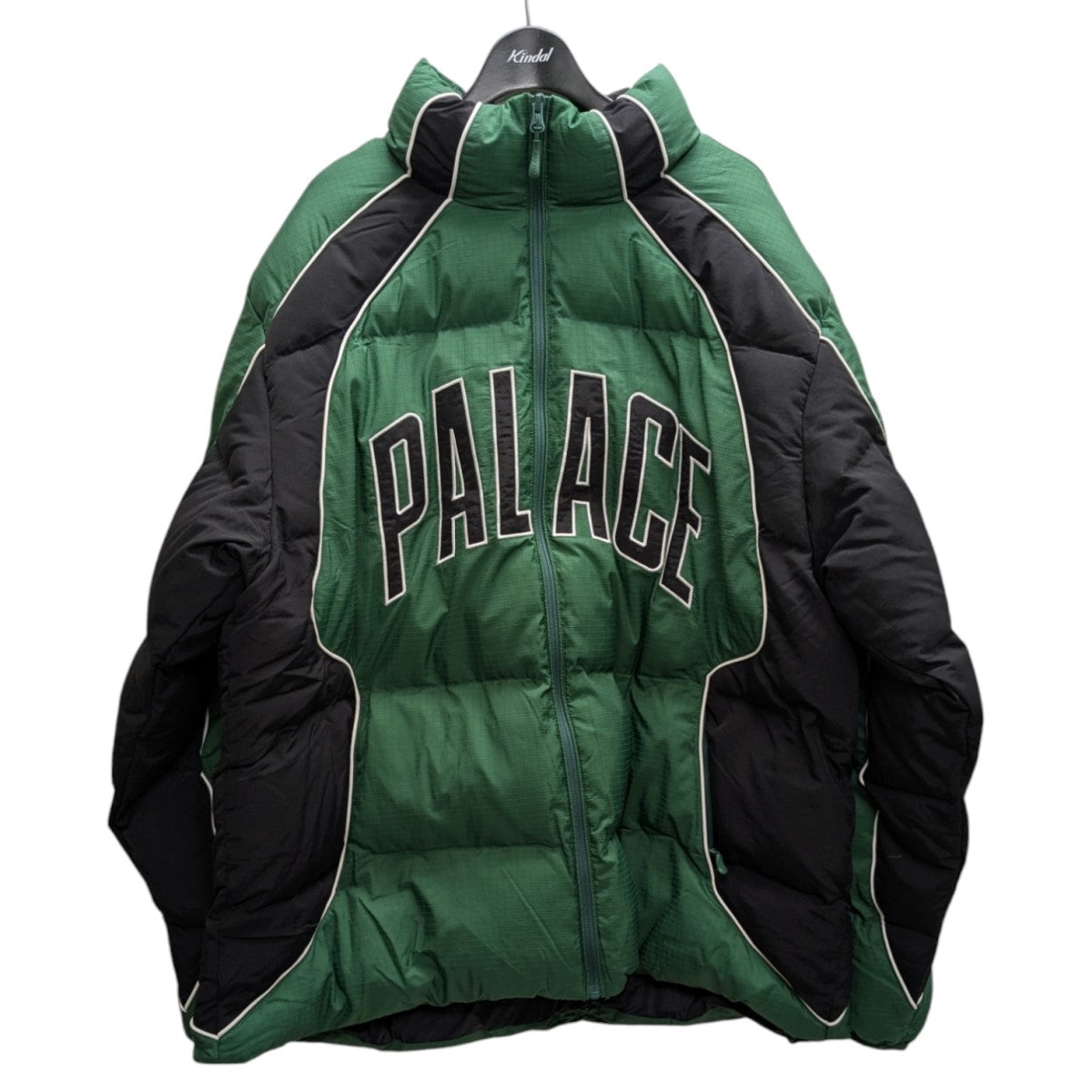 ダウンジャケット