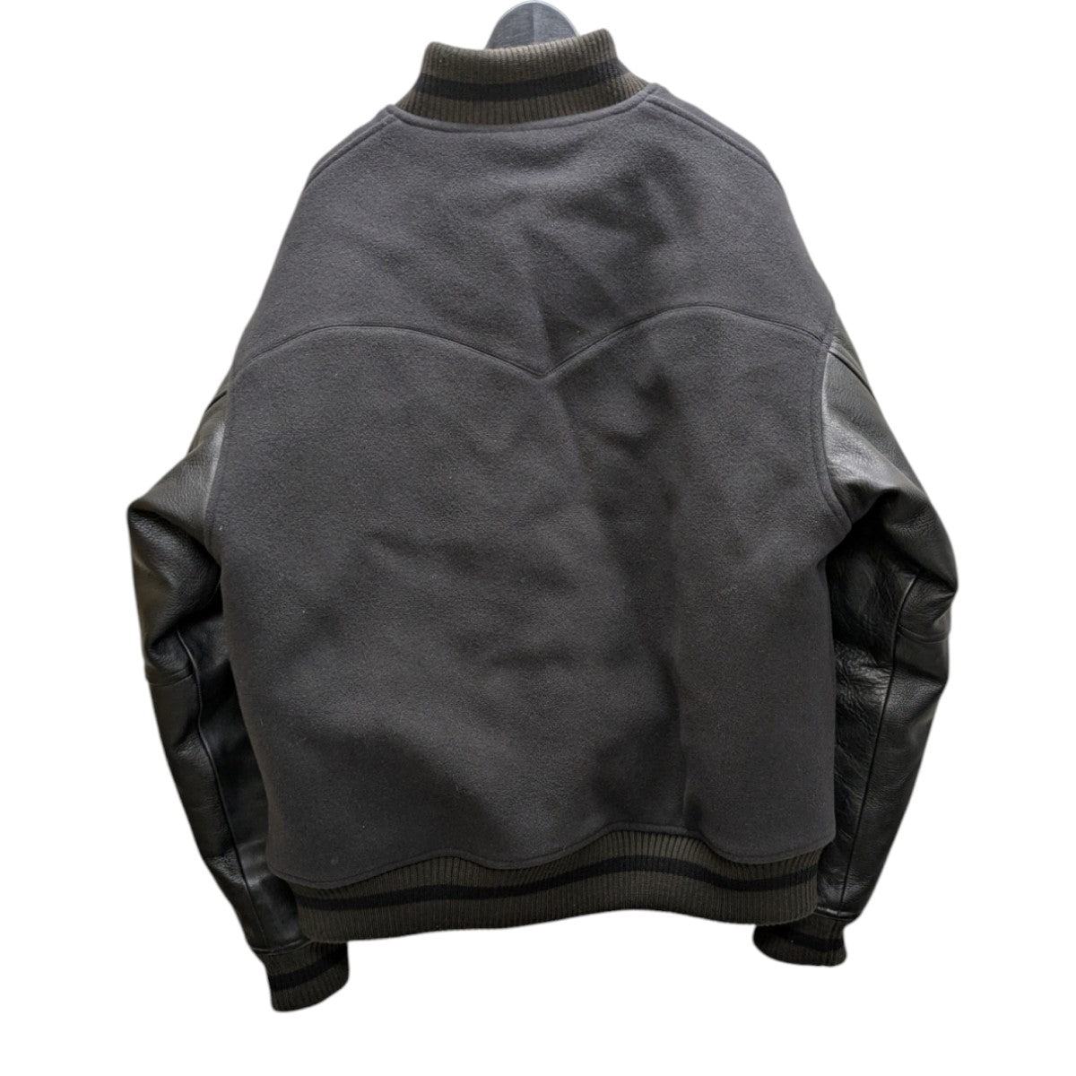 UNUSED 袖レザー スタジャン 古着・中古-4枚目のアイテム画像