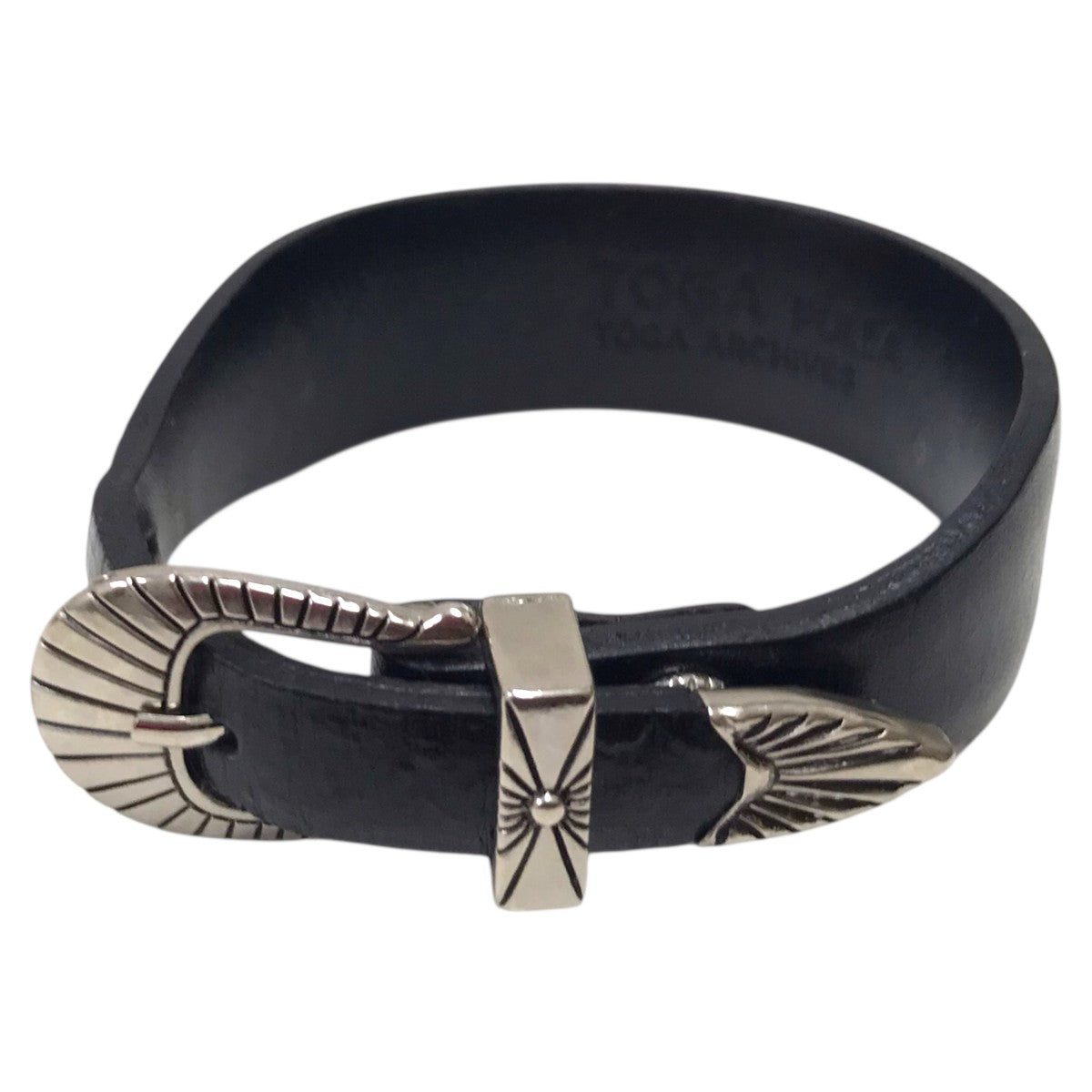 TOGA pulla ブラックレザーブレスレット TOGA PULLA(トーガプルラ) ﾌﾞﾚｽﾚｯﾄ ブラック｜【公式】カインドオル