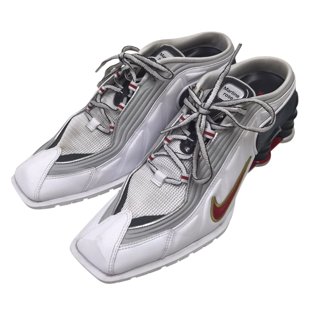 ローカットスニーカー