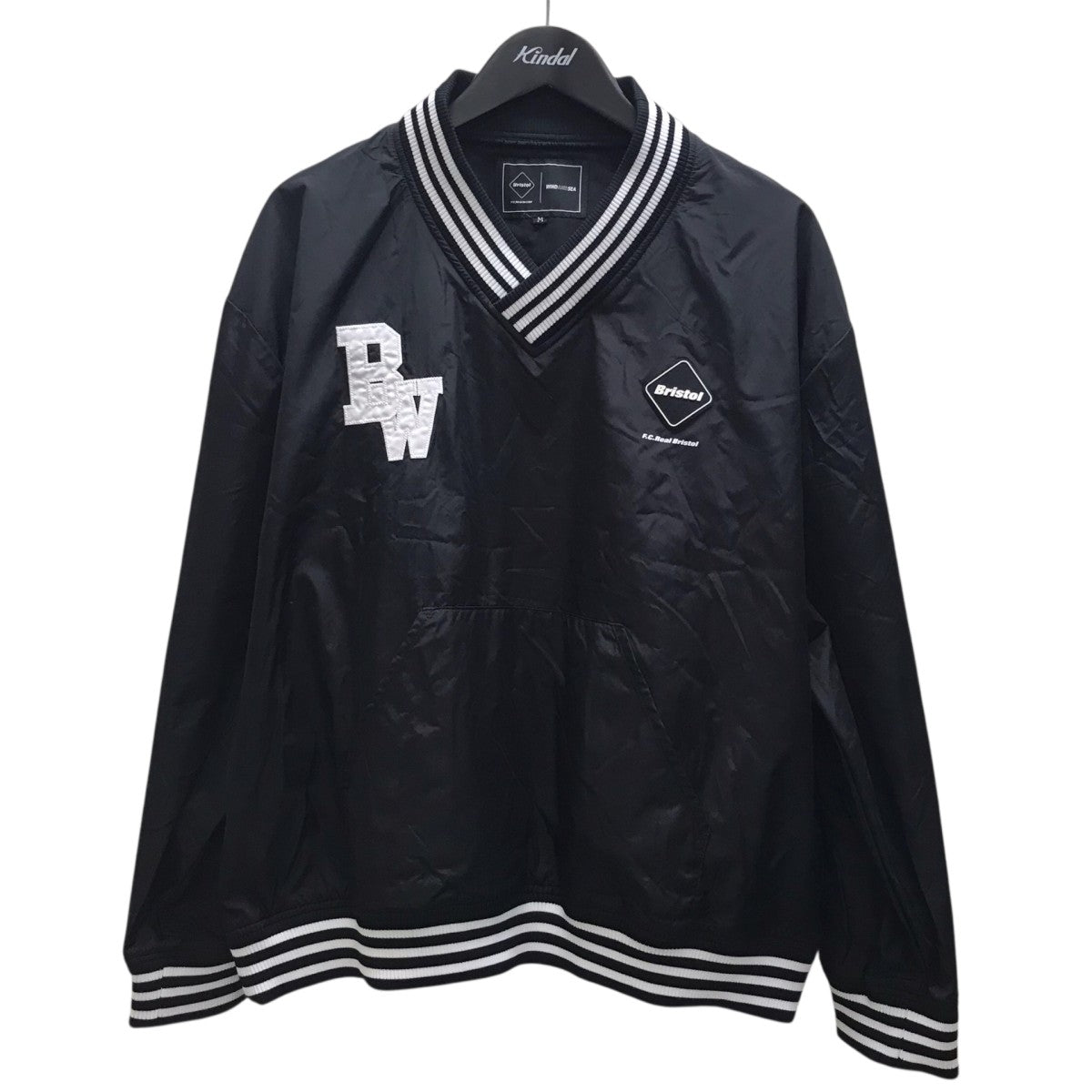 F．C．R．B．(エフシーアールビー) Vネック ナイロン プルオーバー