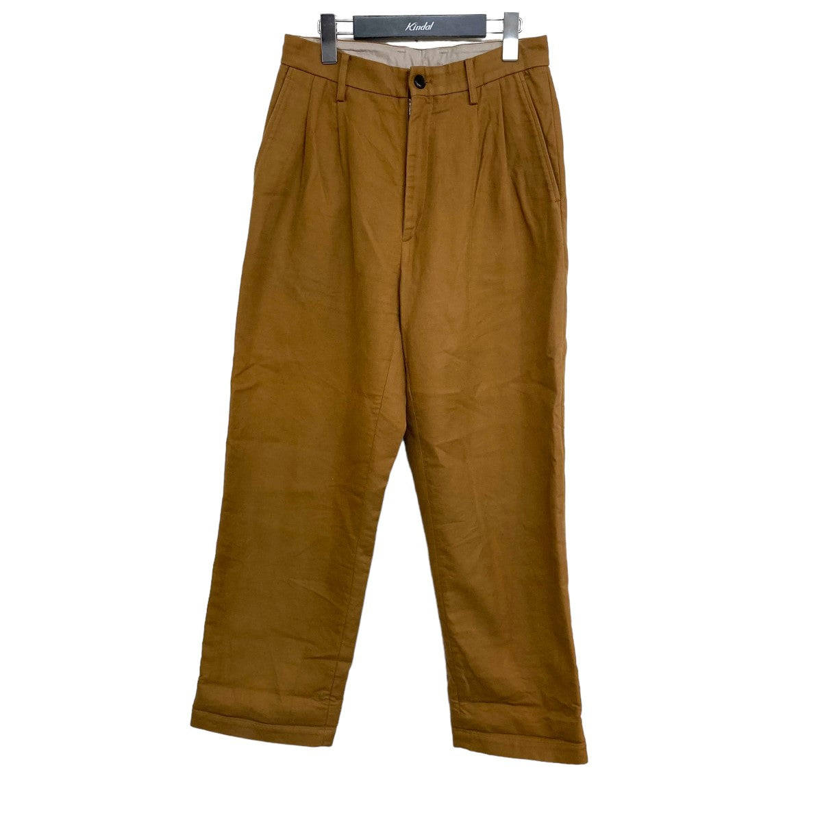 UNIVERSAL PRODUCTS．(ユニバーサルプロダクツ) 「2 TUCK WIDE CHINO 
