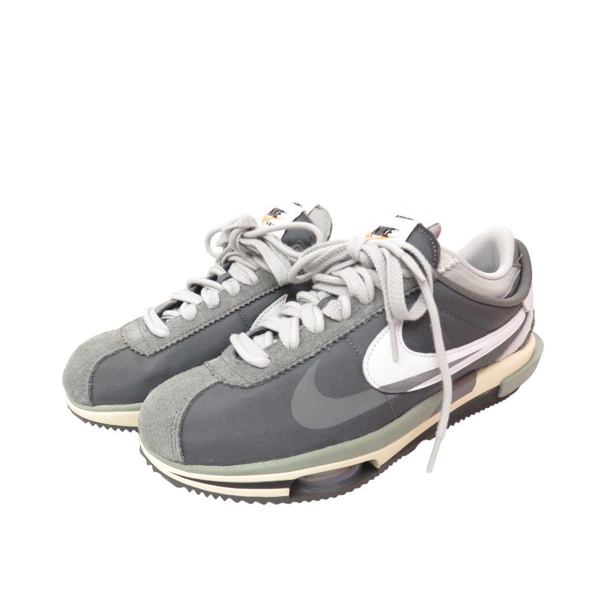 NIKE × sacai Zoom Cortez Iron Grey ズーム コルテッツ アイアングレー DQ0581-001 グレー サイズ 27．0ｃｍ｜【公式】カインドオルオンライン  ブランド古着・中古通販【kindal】