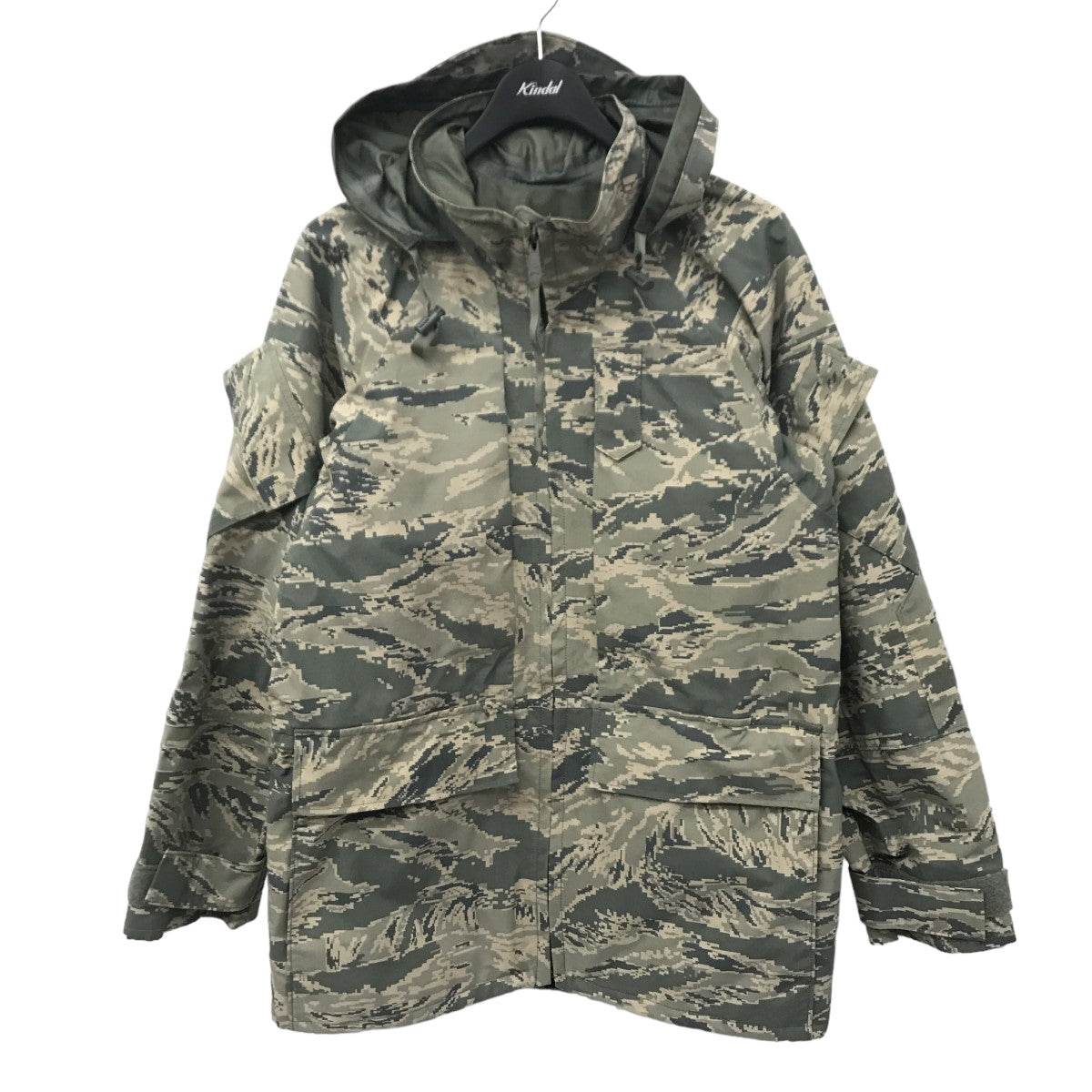 US AIR FORCE(ユーエスエアフォース) APECS GORE-TEX PARKA カモ柄 ゴアテックス フーデッドジャケット  8415-01-547-3491 カーキ サイズ S｜【公式】カインドオルオンライン ブランド古着・中古通販【kindal】