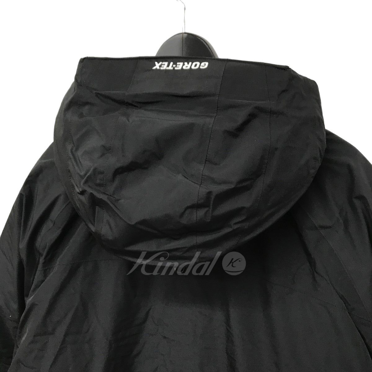 SUPREME 古着・中古 シュプリームの23AW GORE-TEX 700-Fill Down Parka ダウンジャケットです。