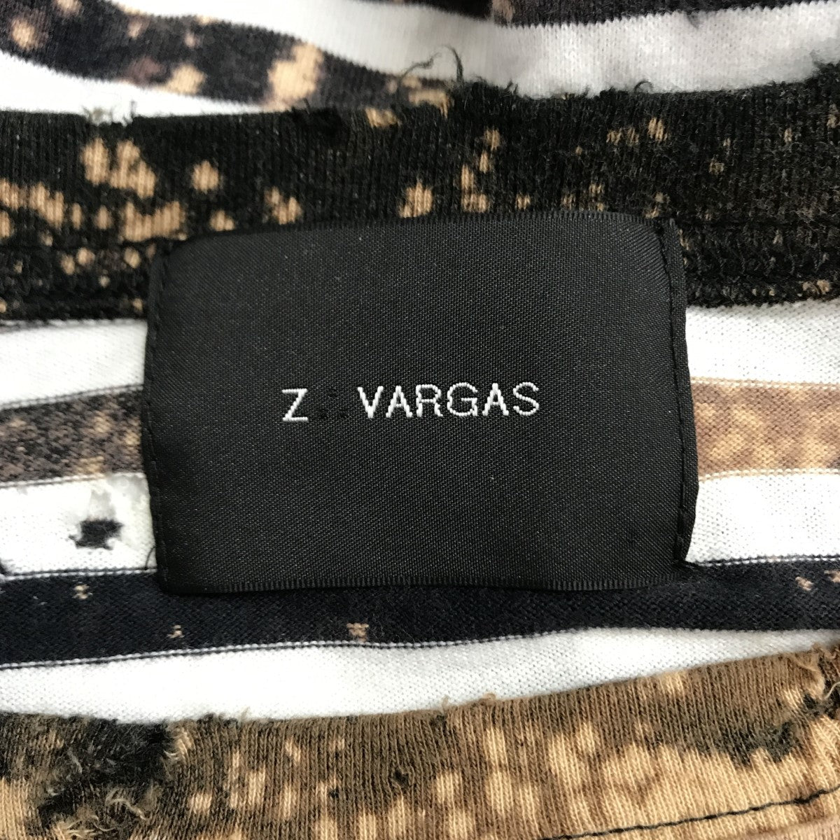 ダメージ加工ボーダーTシャツ