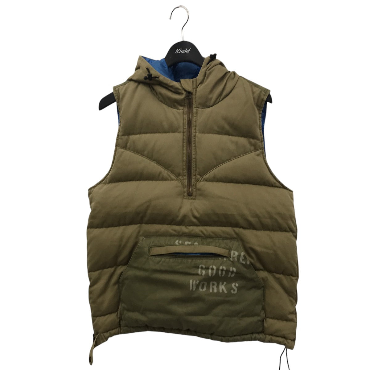 ハーフジップ ステンシルプリントダウンベスト