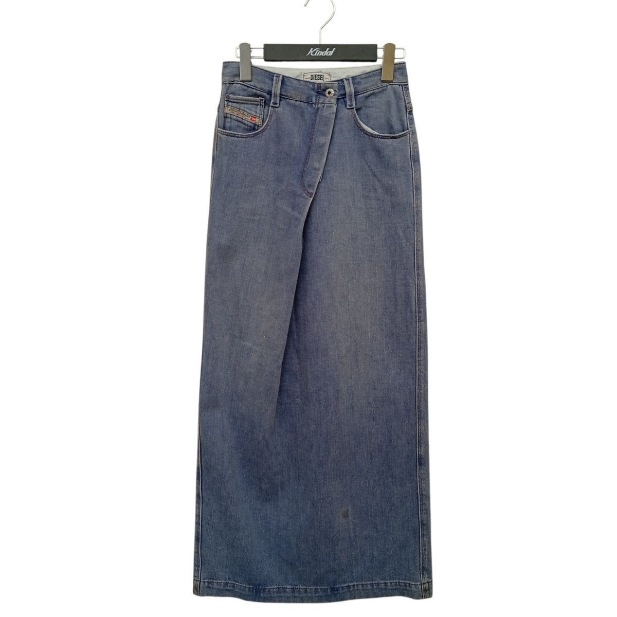 DIESEL(ディーゼル) デニムスカート インディゴ サイズ 23｜【公式】カインドオルオンライン ブランド古着・中古通販【kindal】 ディーゼル　デニム　ジーンズ　☆新品、未使用、フロントタグ付き☆