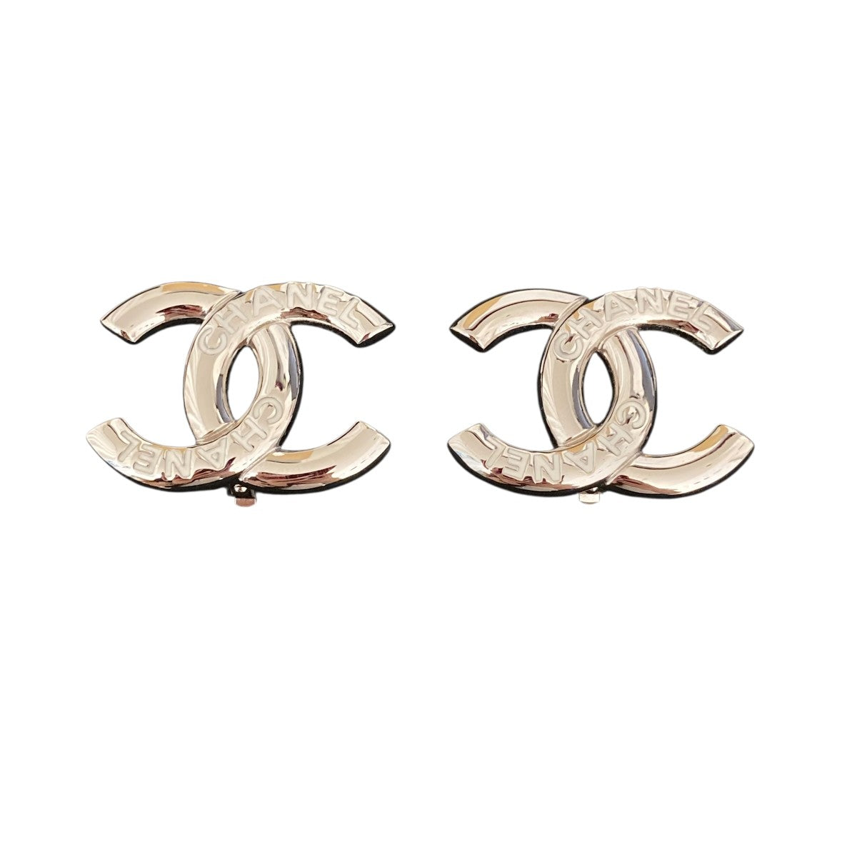 【美品】シャネルのシルバーイヤリングです CHANEL(シャネル) イヤリング シルバー｜【公式】カインドオル