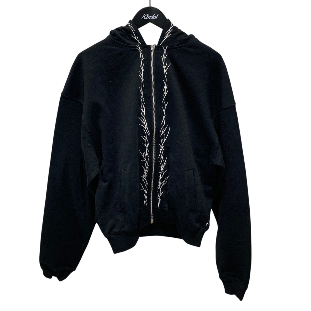 LAST NEST(ラストネスト) 25AWSWEATERS STICK EMBROIDERY ZIP HOODHIE