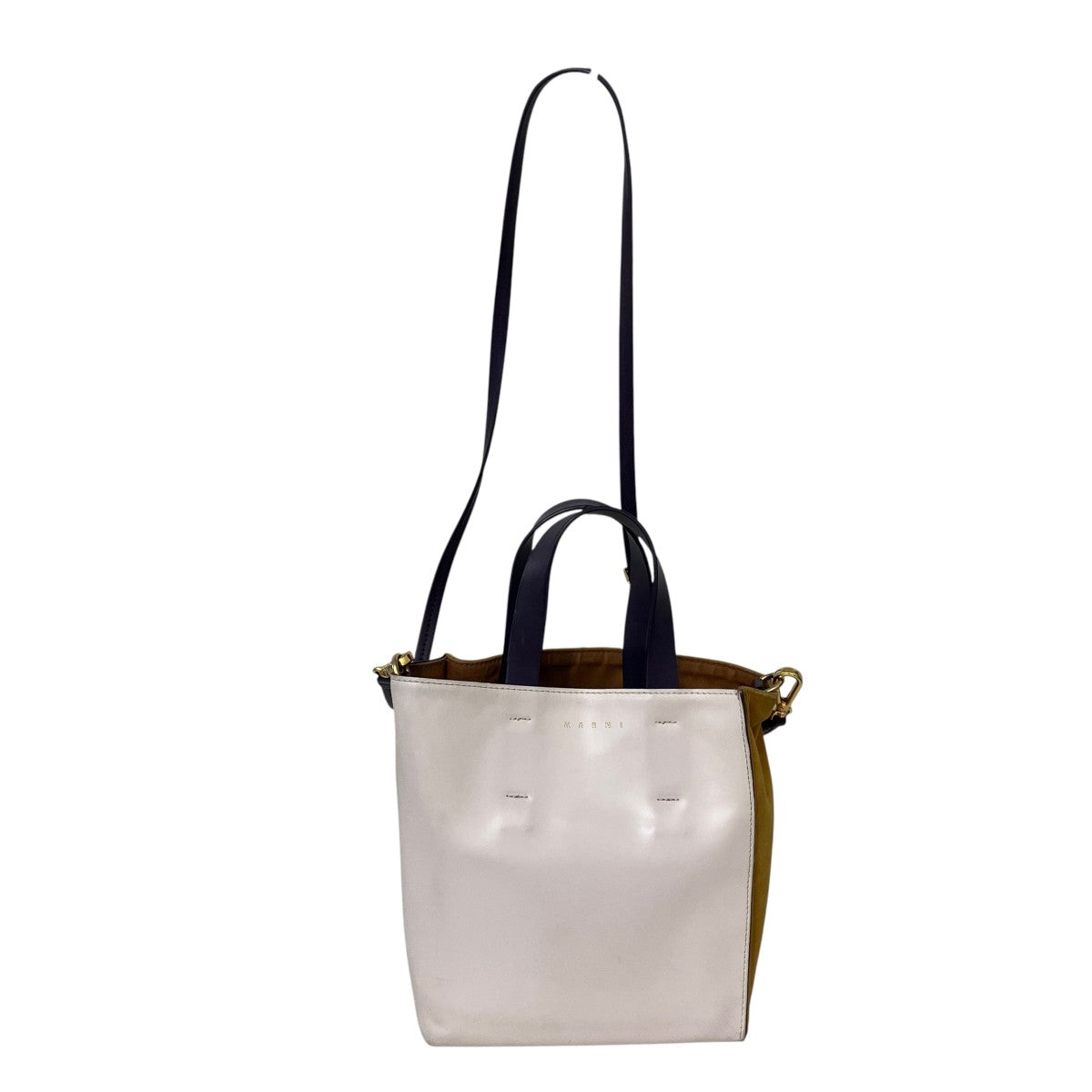 MARNI マルニ ショルダーバッグ  白 【古着】【中古】【送料無料】 MARNI（マルニ） | バッグの古着・中古通販 | 【公式】RAGTAG（ラグタグ）