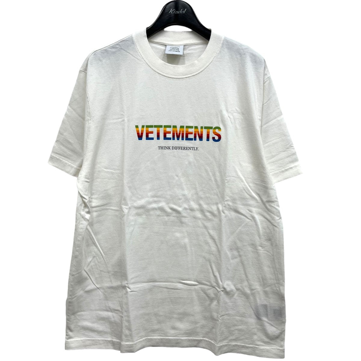 VETEMENTS(ヴェトモン) マルチカラーロゴTシャツ UE51TR620W ホワイト サイズ 13｜【公式】カインドオルオンライン  ブランド古着・中古通販【kindal】