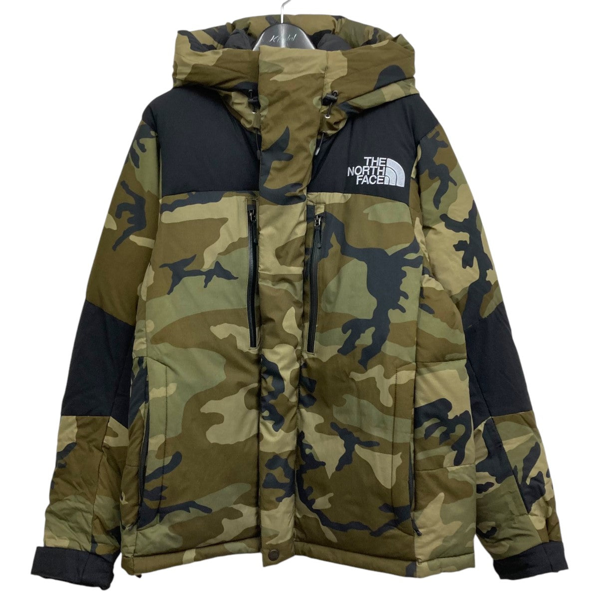 THE NORTH FACE(ザノースフェイス) カモフラージュバルトロダウンジャケット ND91951 グリーン サイズ  M｜【公式】カインドオルオンライン ブランド古着・中古通販【kindal】